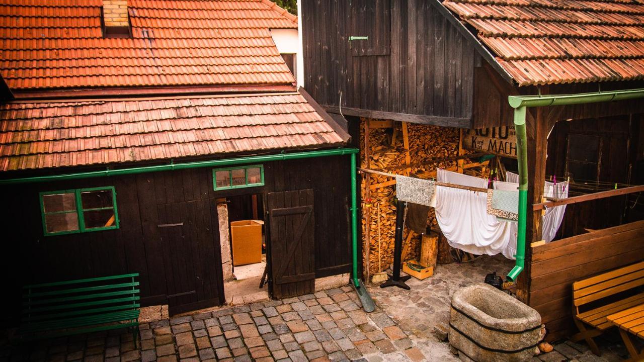 Penzion 1670 Nové Hrady Exterior foto
